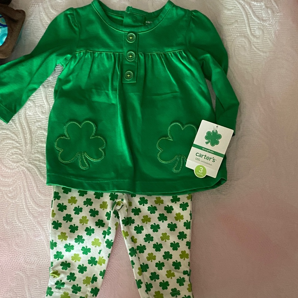 Carter's Green Shamrock Top and Pants Set